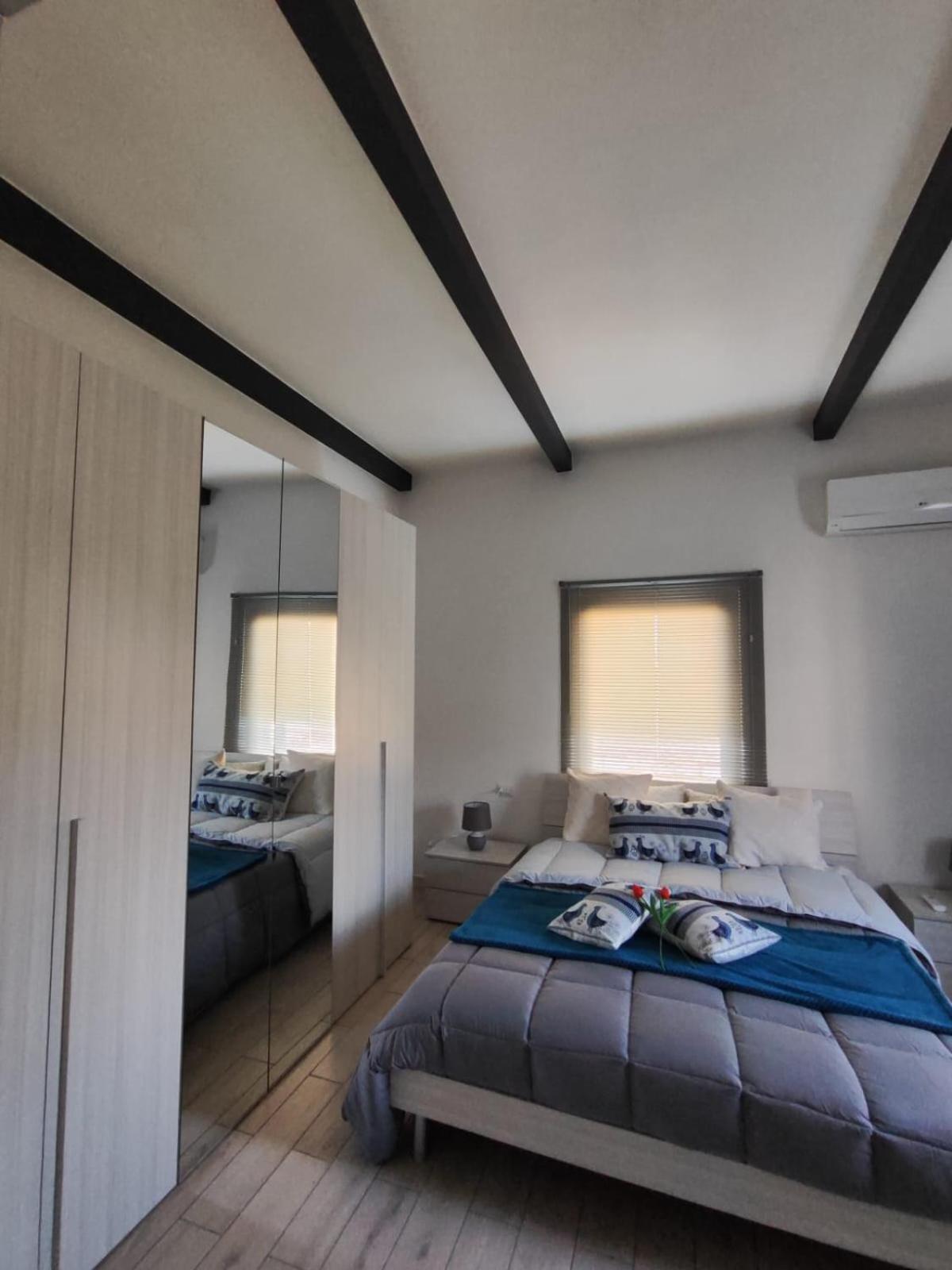 Casa Vacanze Con Giardino I Girasoli - Cin It 09006 - 9 C 2000 R4042- Sorso Exterior photo